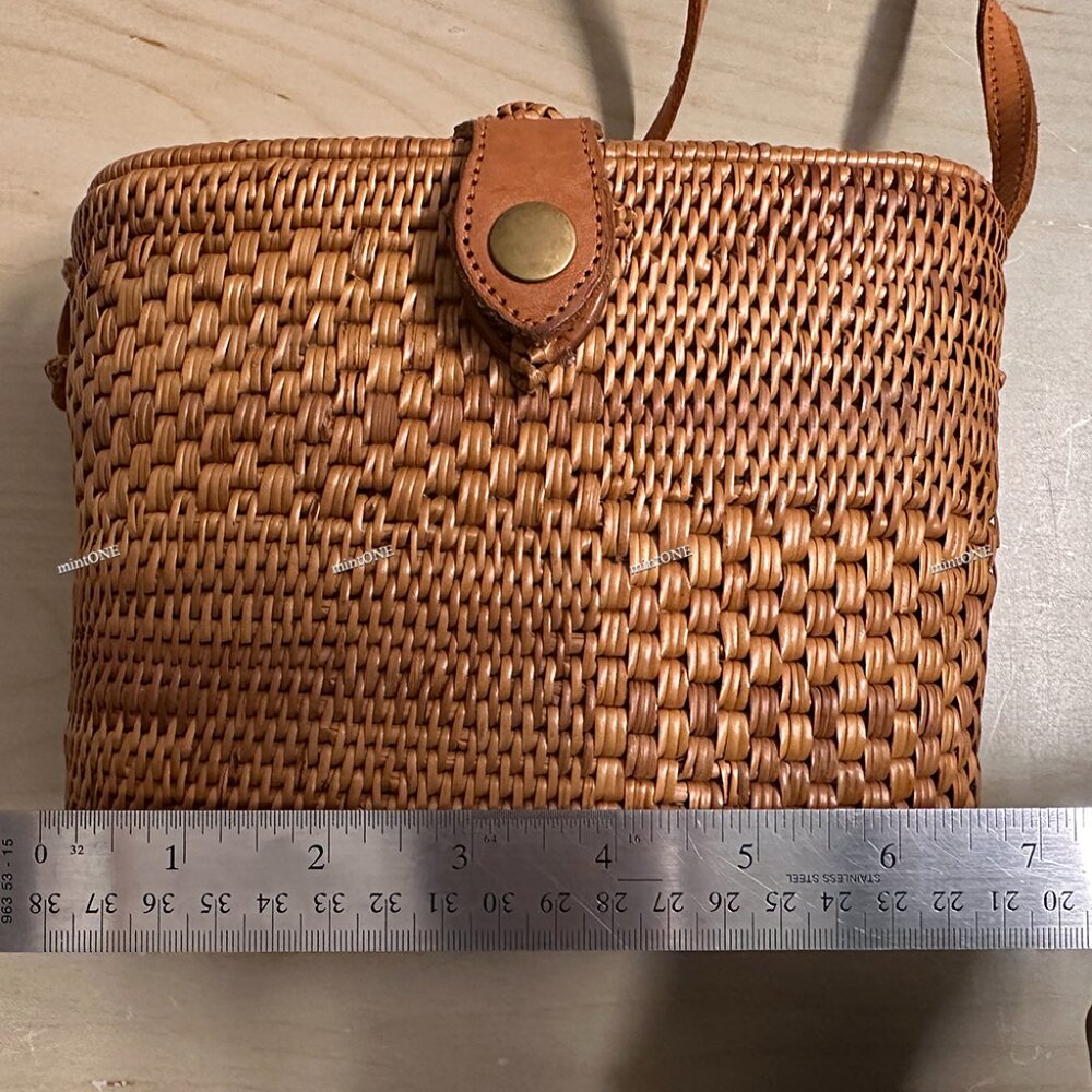 Raffia Crossbody Bag - Picture 4 of 5